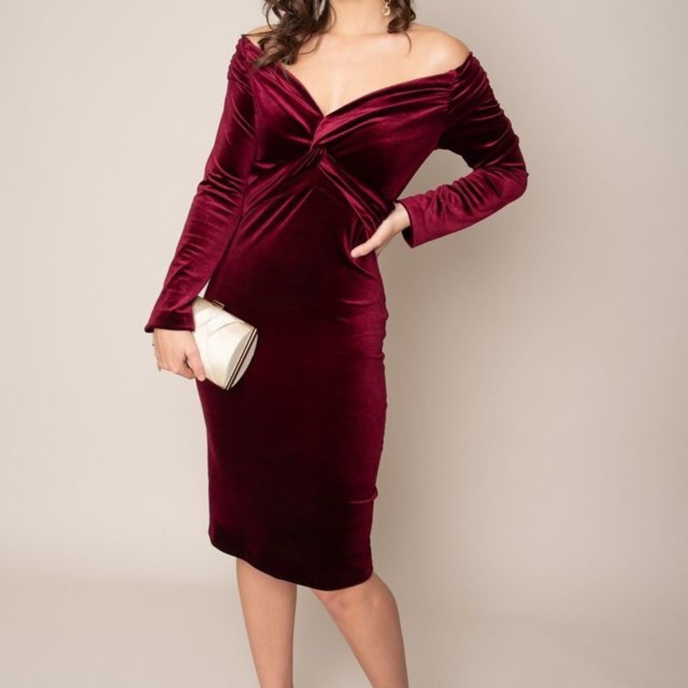 Valdenize Soares Velvet Cocktail Dress